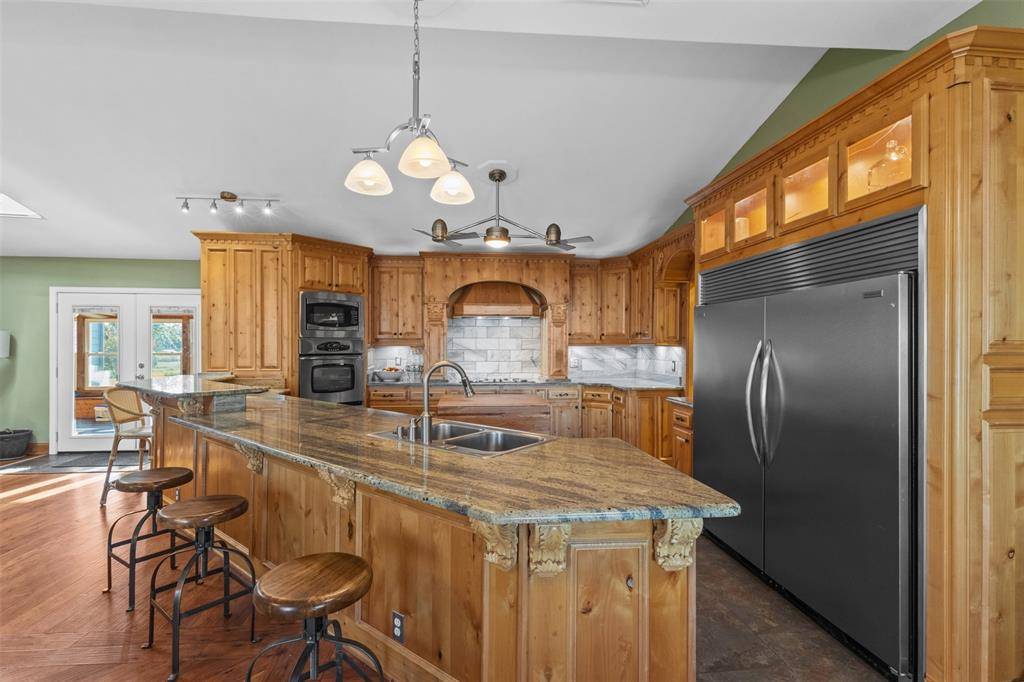 1108 Blackland Road, Fate, TX 75189