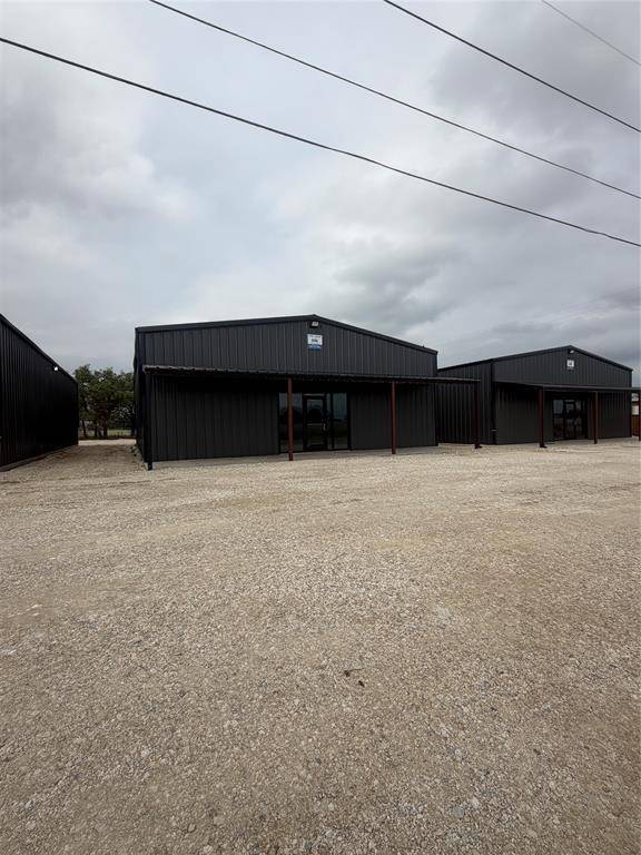 506 N Access Road #102, Clyde, TX 79510