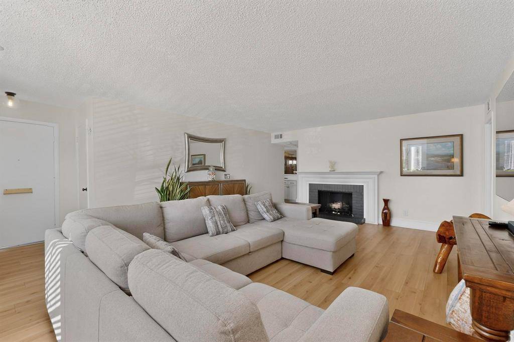 5939 Copperwood Lane #1153, Dallas, TX 75248