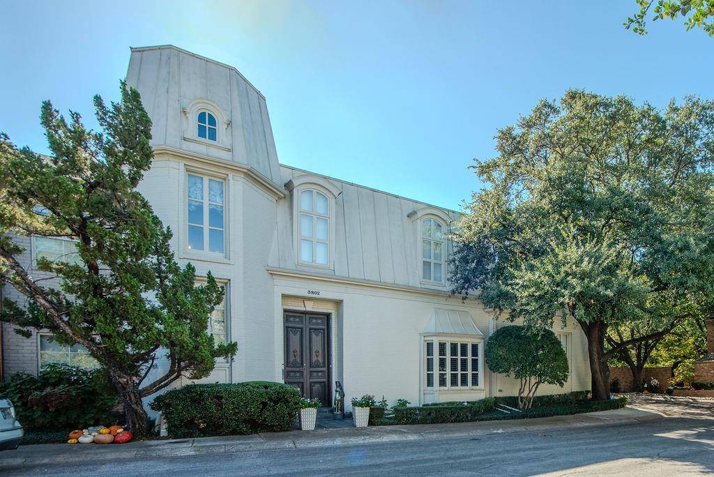 3802 S Versailles Avenue, Dallas, TX 75209