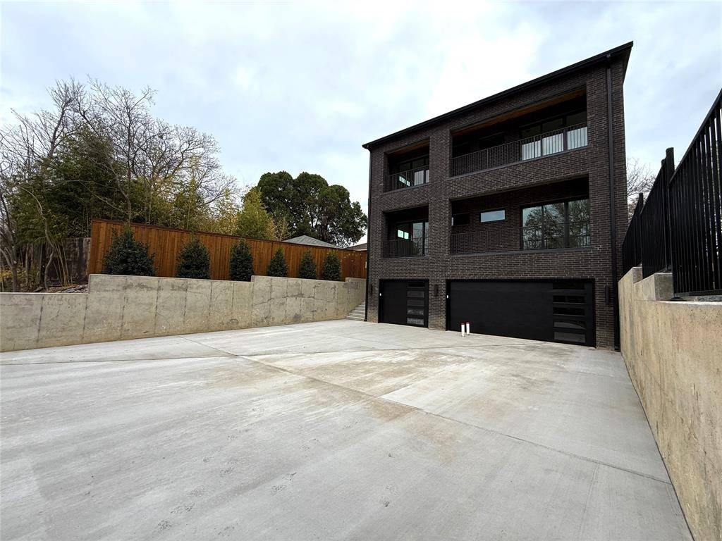 3624 N Fitzhugh Avenue, Dallas, TX 75204