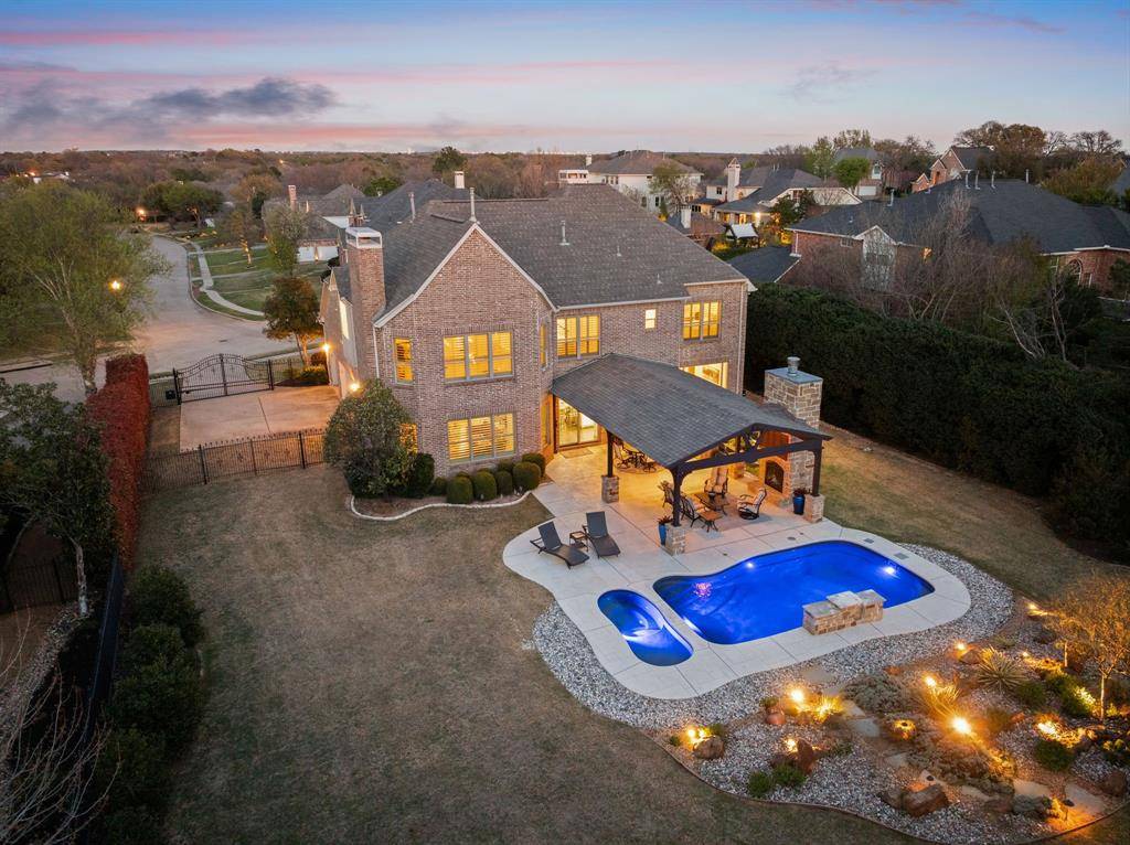 616 Honeysuckle Hollow, Southlake, TX 76092