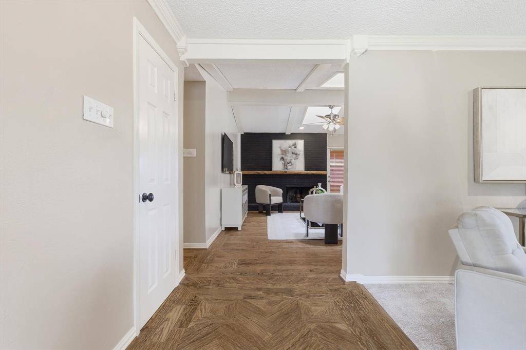 15741 Mapleview Circle, Dallas, TX 75248