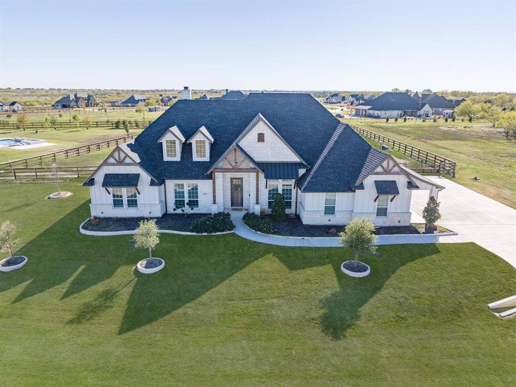 3018 Stardust Lane, Northlake, TX 76226