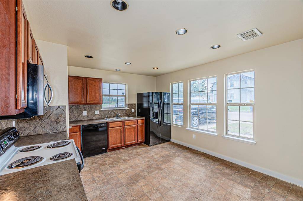 1620 Red Cloud Drive, Dallas, TX 75217