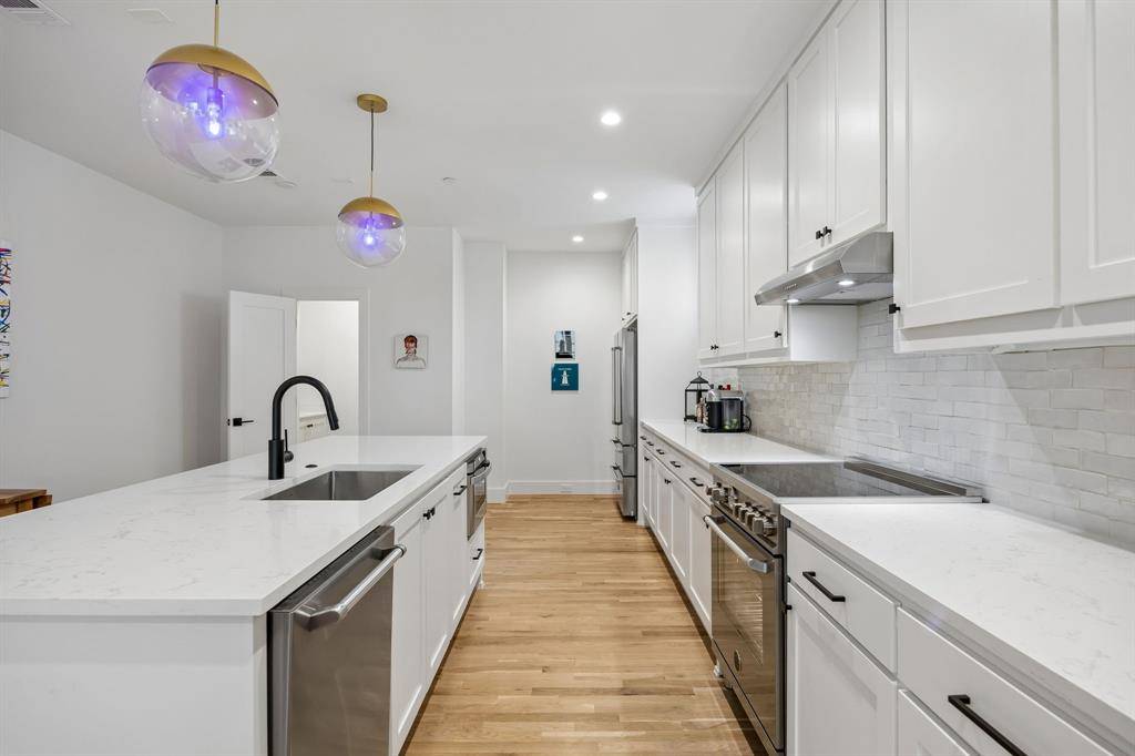 7207 Gaston Avenue #903, Dallas, TX 75214