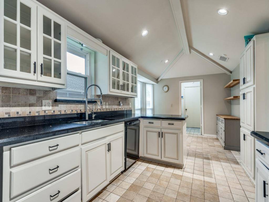 1728 Tawakoni Lane, Plano, TX 75075