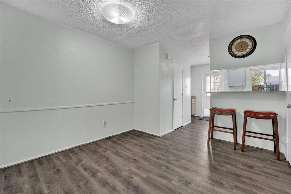 641 Carriagehouse Lane #7, Garland, TX 75040