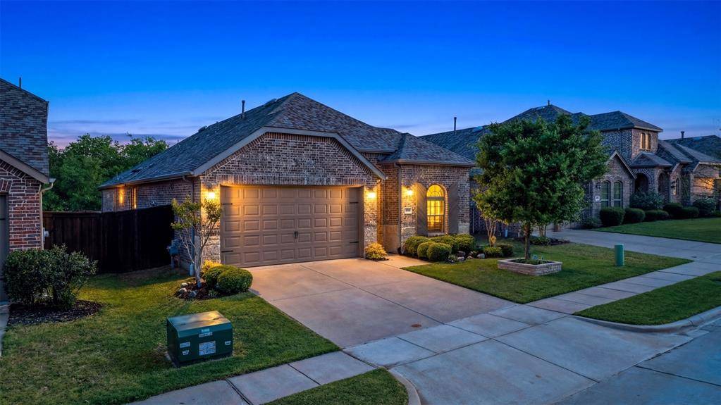 1225 Shire Drive, Aubrey, TX 76227