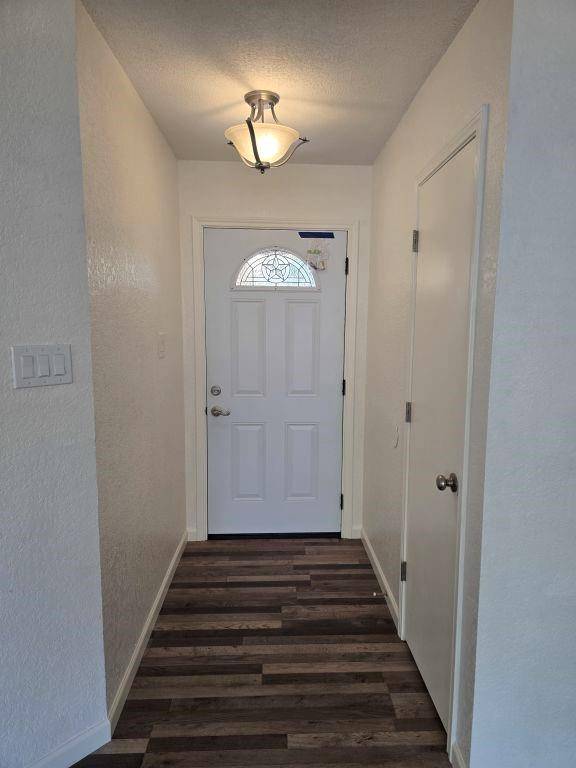 6412 Canyon Circle, Fort Worth, TX 76133