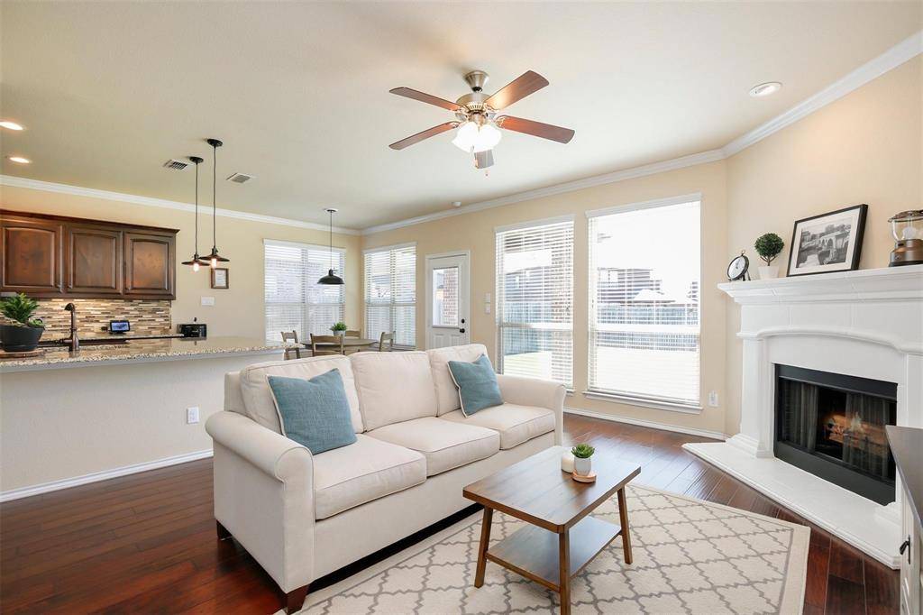 428 Delgany Trail, Fort Worth, TX 76052