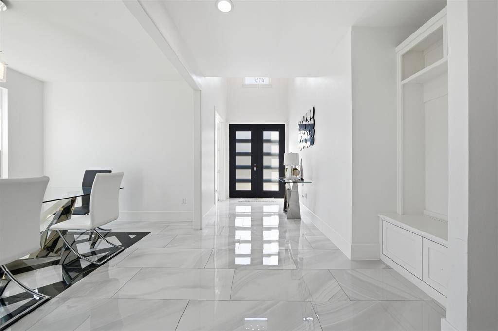 4002 Furey Street, Dallas, TX 75212