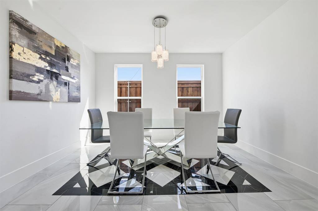 4002 Furey Street, Dallas, TX 75212