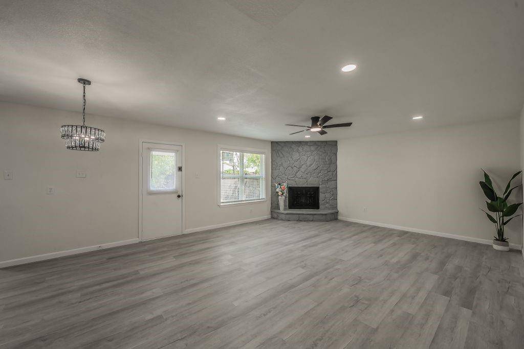 228 Blair Lane, Arlington, TX 76014