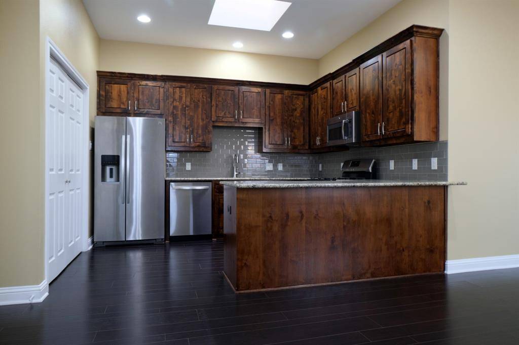 3003 Allister Street, Dallas, TX 75229