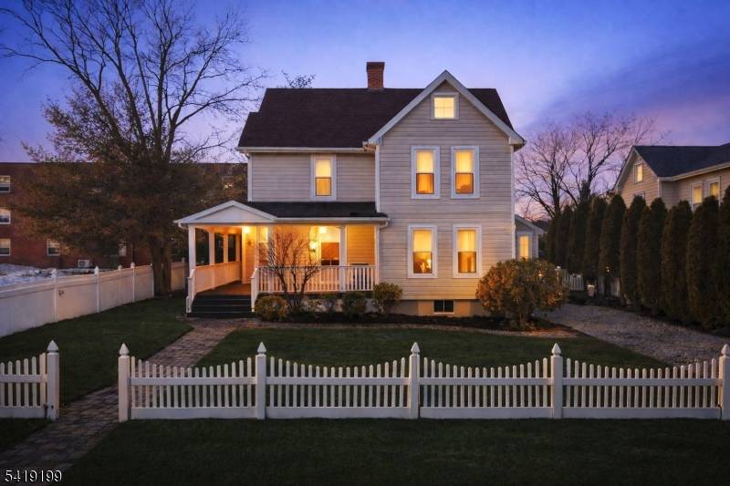 11 Eastern Ave, Somerville Boro, NJ 08876