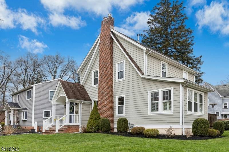 110 WILLOUGHBY ROAD, Fanwood Boro, NJ 07023