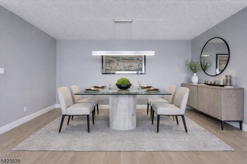 2 Claridge Dr #7KE, Verona Twp., NJ 07044