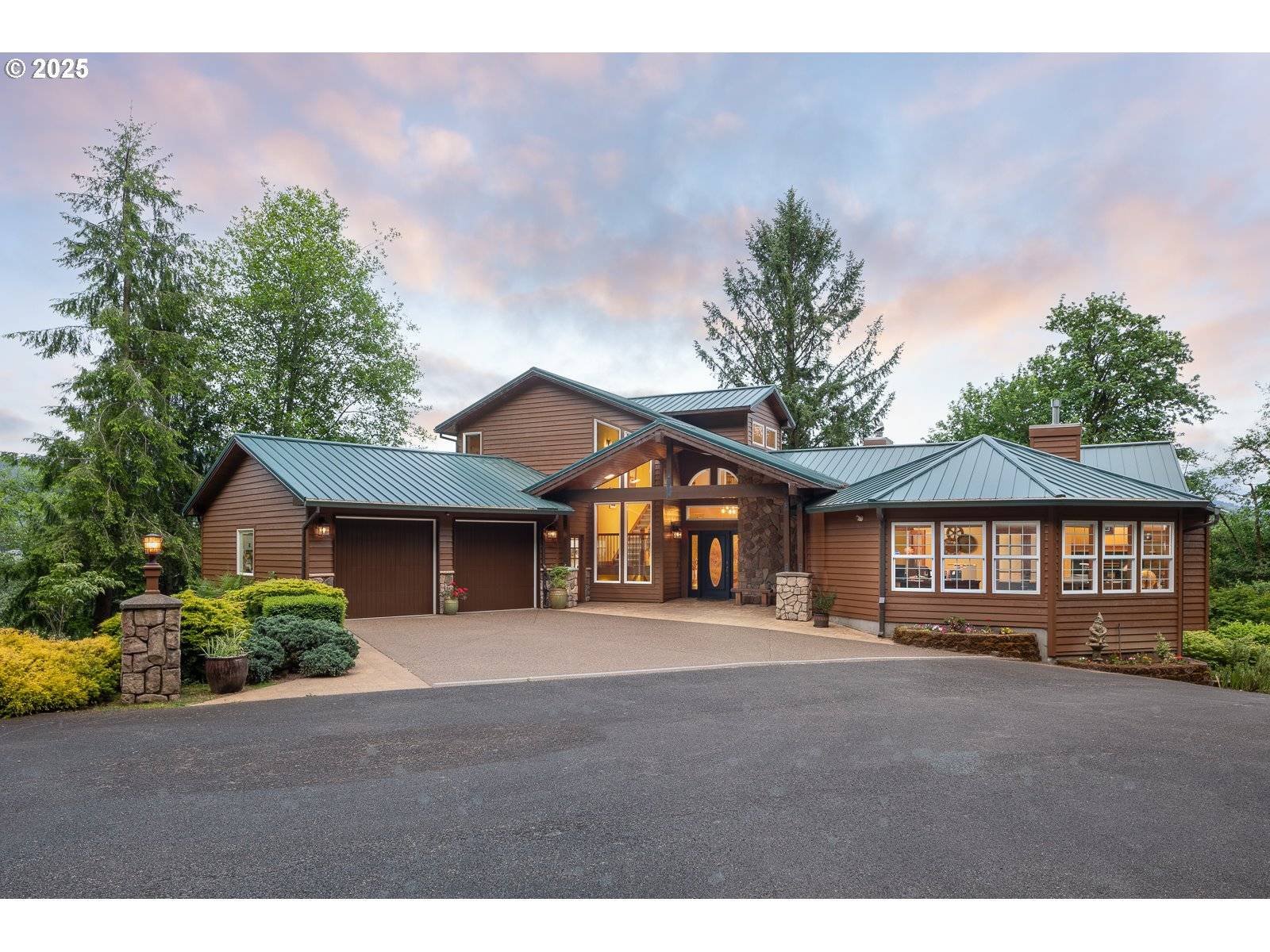 15570 CONDOR RD, Cloverdale, OR 97112