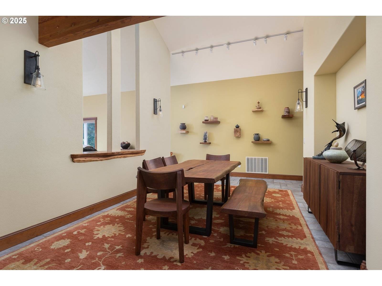 15570 CONDOR RD, Cloverdale, OR 97112