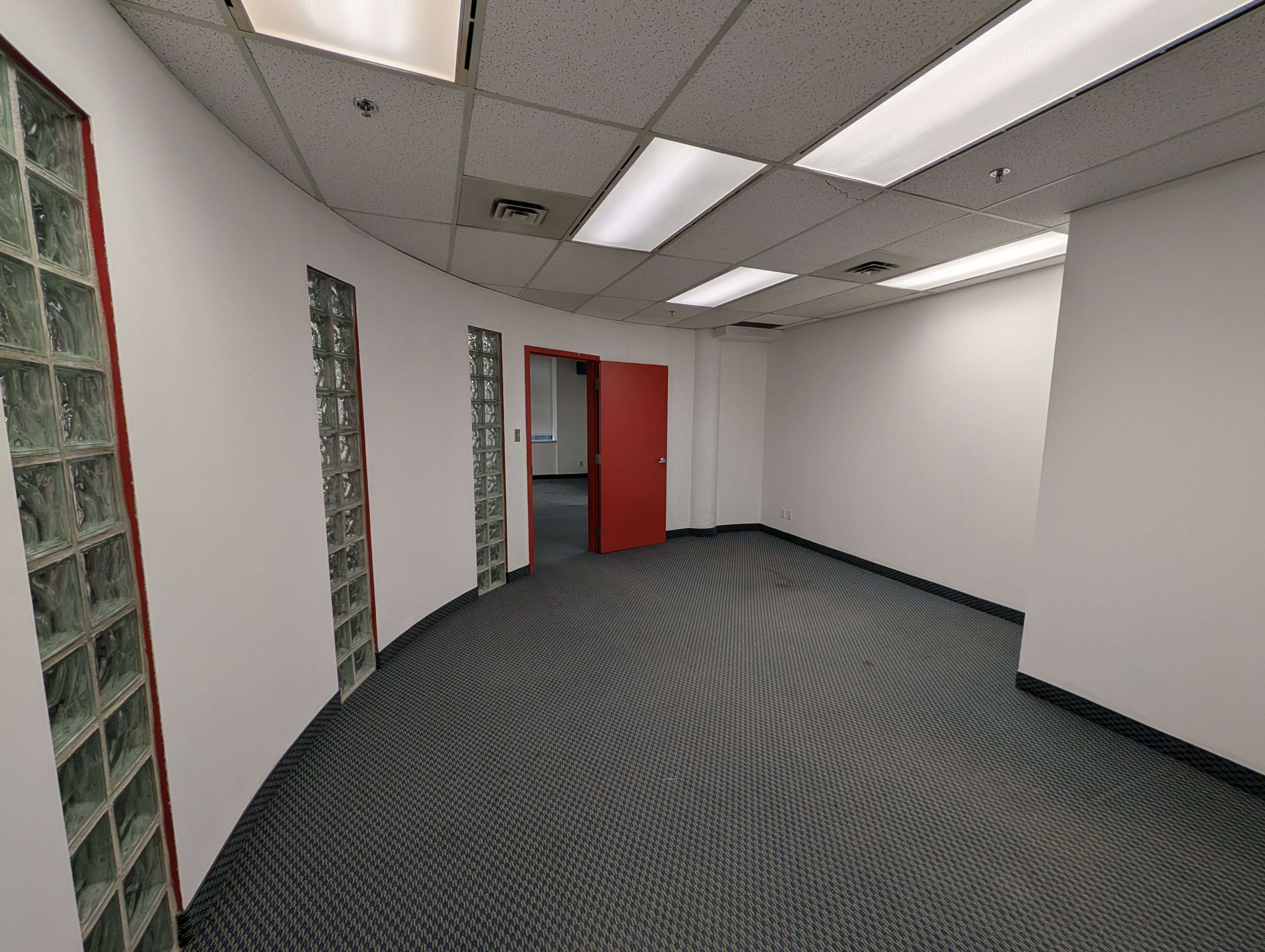 205 CATHERINE ST #300, Ottawa Centre, ON K2P 1C3