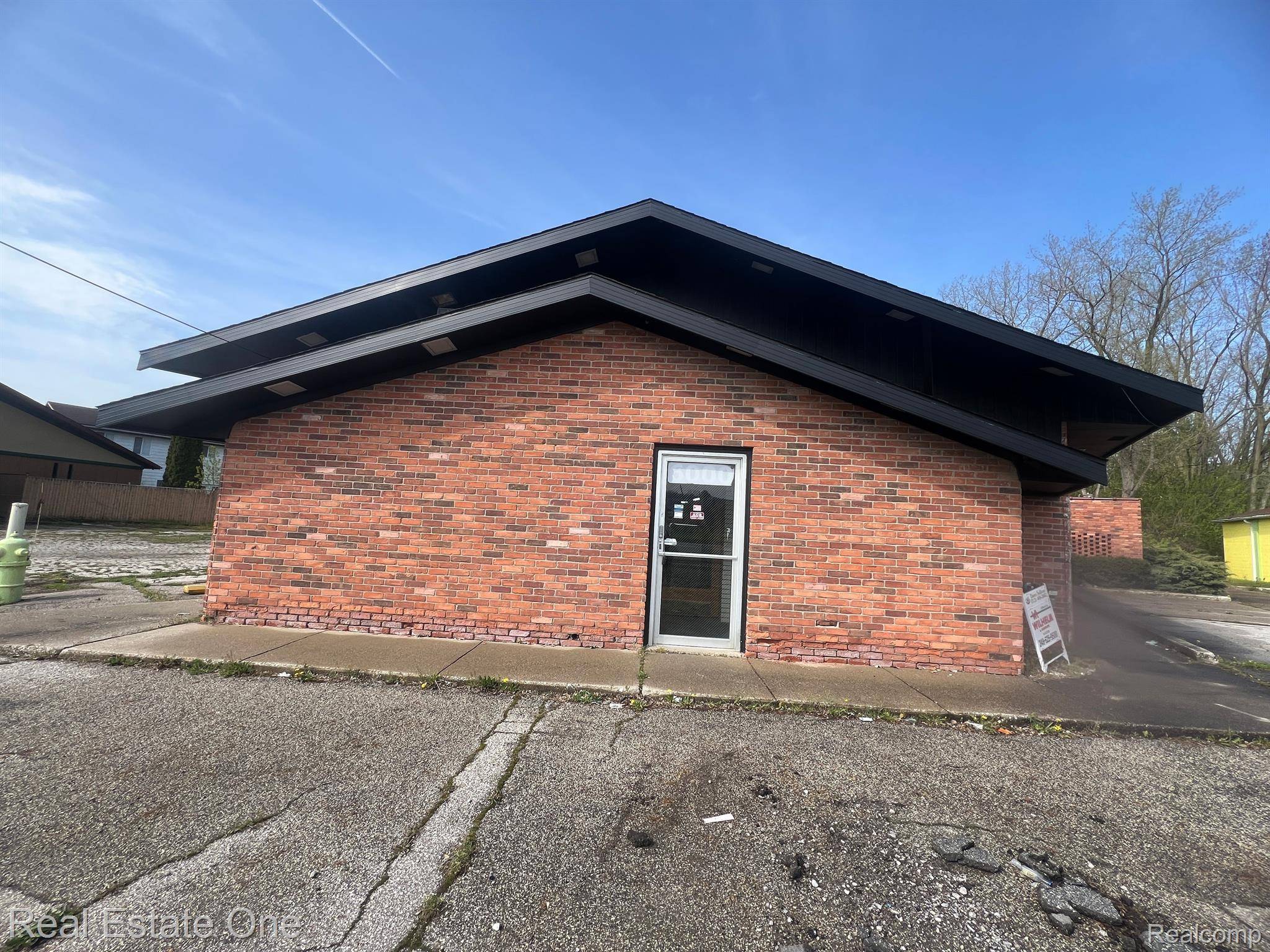 6000 DIXIE HWY, Bridgeport Twp, MI 48601