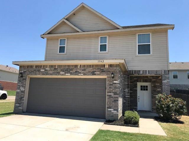 3542 Apple Valley Way, Dallas, TX 75227