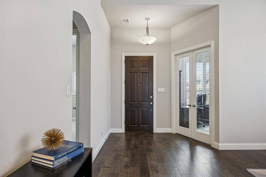 12128 Curry Creek Drive, Frisco, TX 75035