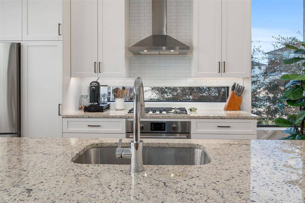 5912 Lindell Avenue #101, Dallas, TX 75206