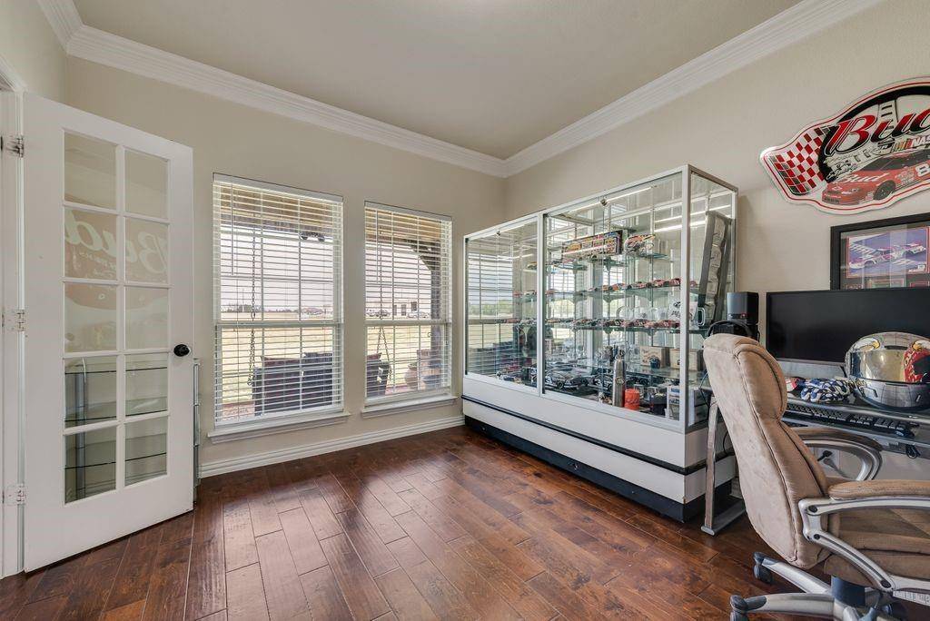 2515 County Road 643, Nevada, TX 75173