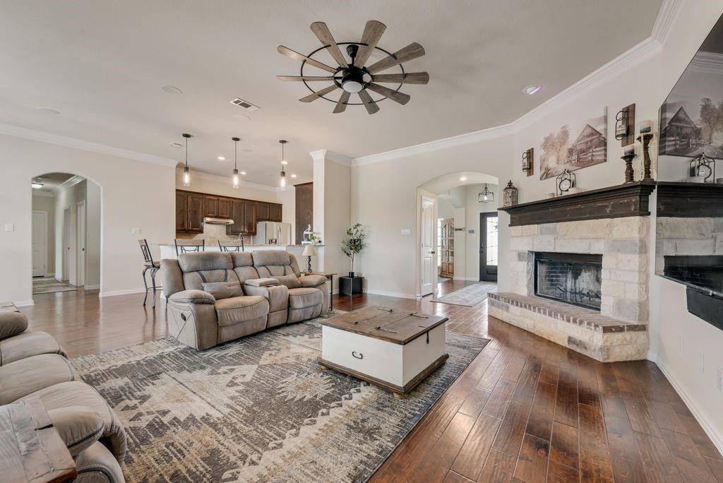 2515 County Road 643, Nevada, TX 75173