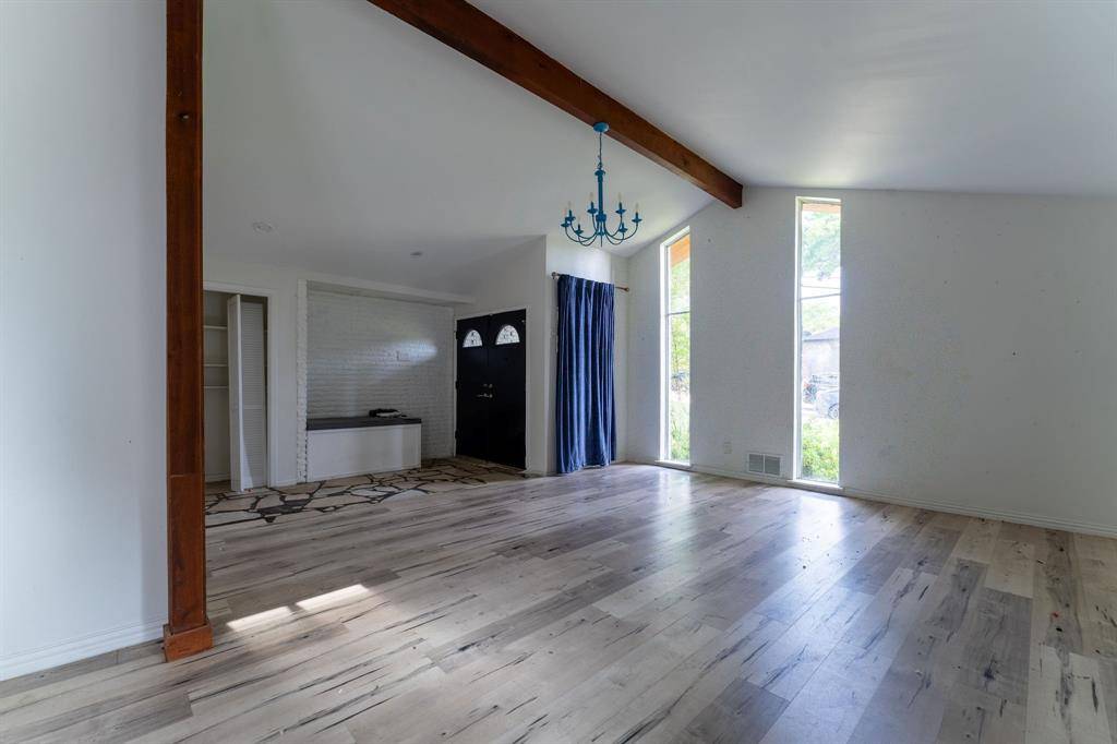 9797 Broken Bow Road, Dallas, TX 75238