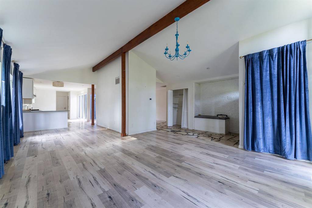 9797 Broken Bow Road, Dallas, TX 75238