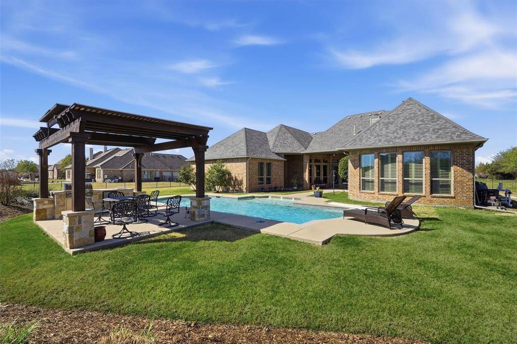 820 Maplewood Lane, Lucas, TX 75002