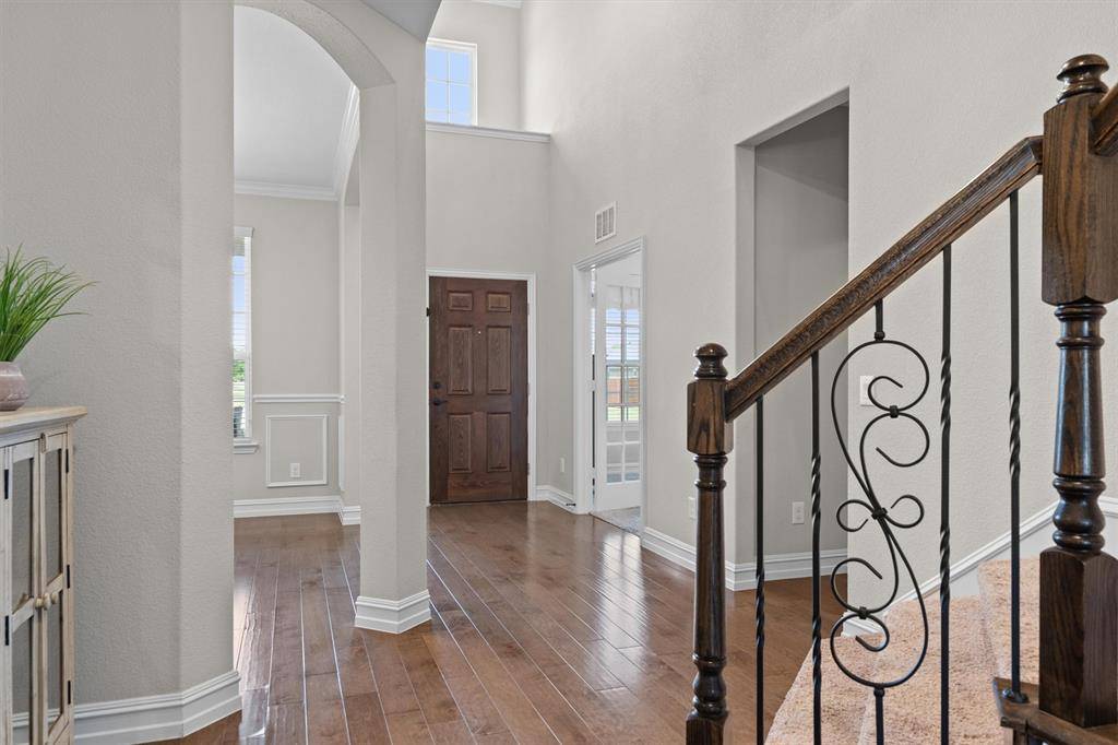 11448 Gale Ridge Terrace, Fort Worth, TX 76052