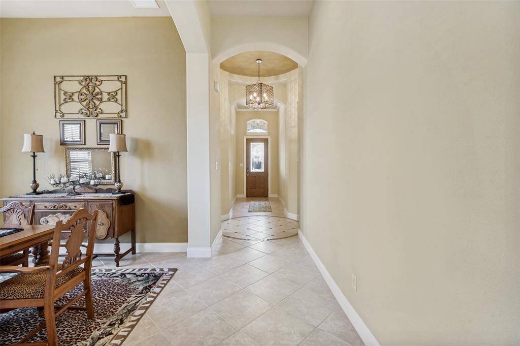 2537 Louis Lane, Lewisville, TX 75056