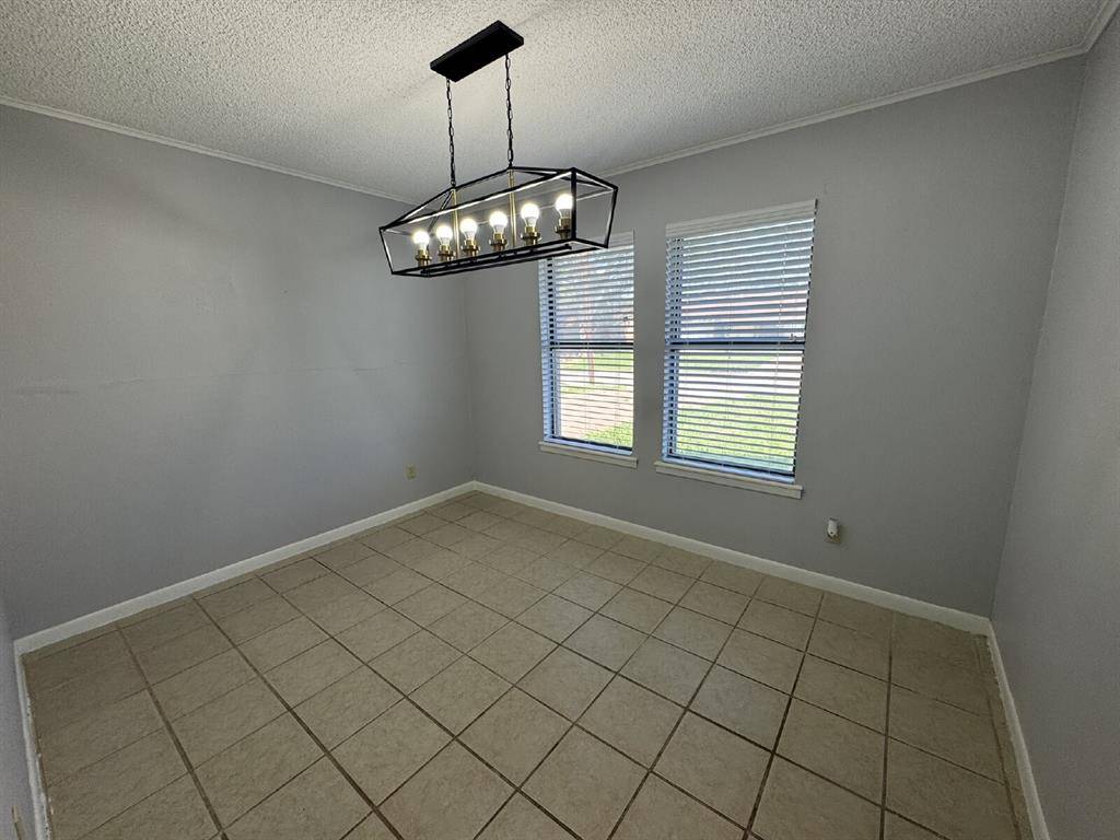 207 Sharp Avenue, Stephenville, TX 76401