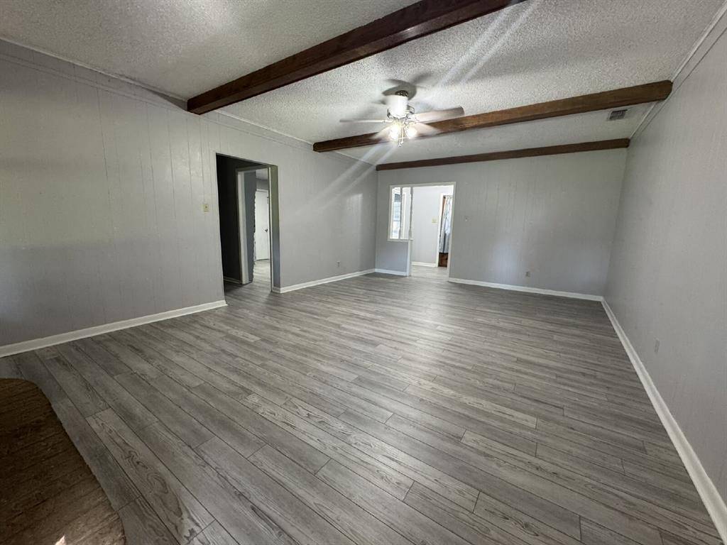 207 Sharp Avenue, Stephenville, TX 76401