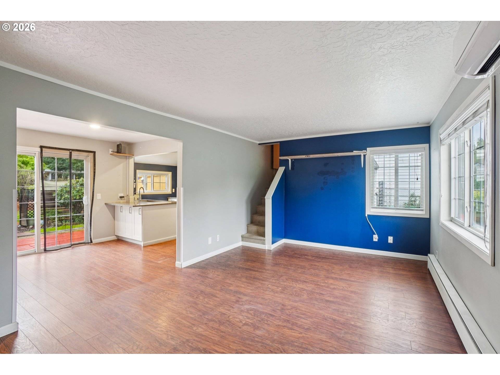 137 CEDAR LN, Wood Village, OR 97060