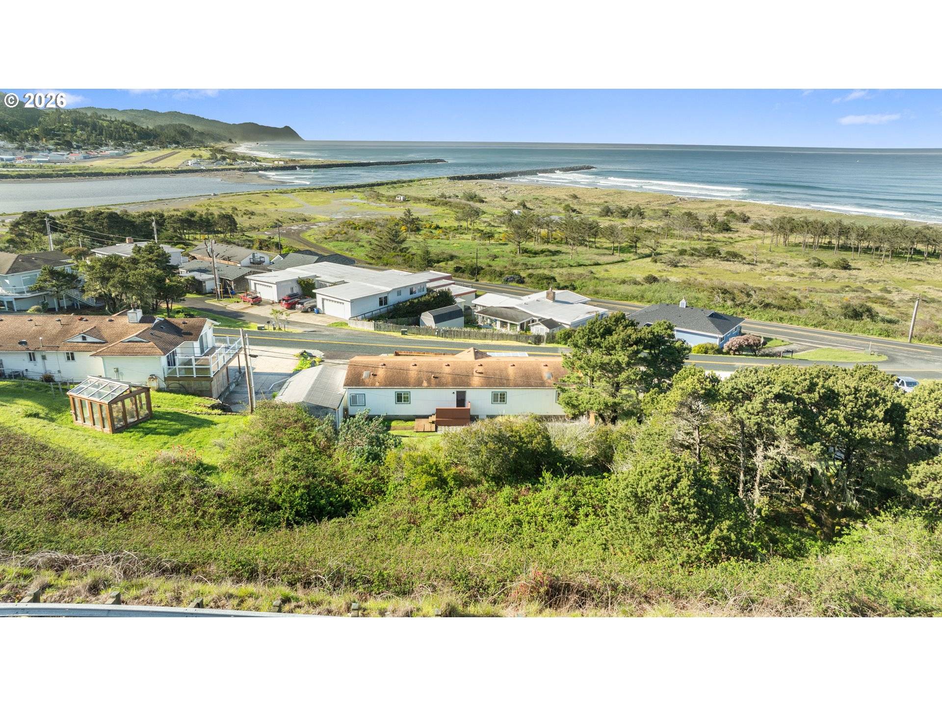 94033 DOYLE POINT RD, Gold Beach, OR 97444