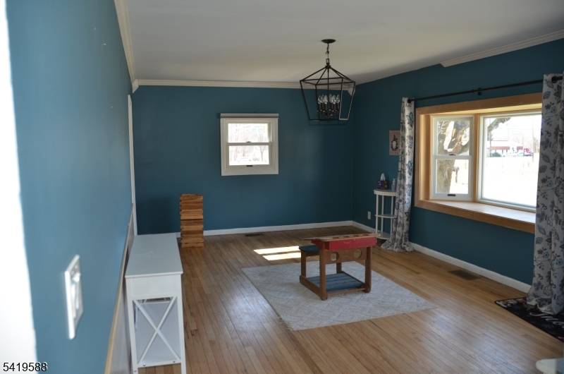 8 Millbrook Rd, Franklin Twp., NJ 07882