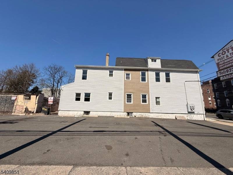 335 Myrtle Ave, Irvington Twp., NJ 07111