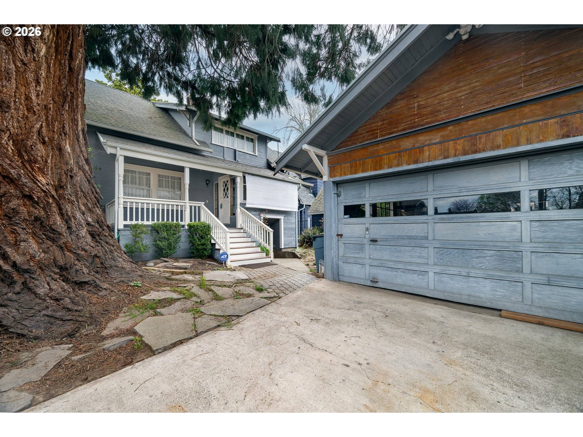 995 CAPITOL ST NE, Salem, OR 97301