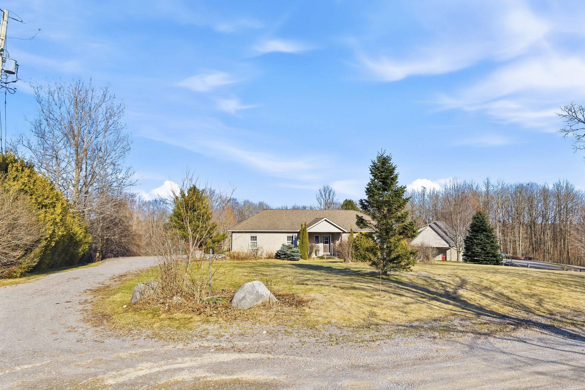 241 Deele RD, Cramahe, ON K0K 1S0