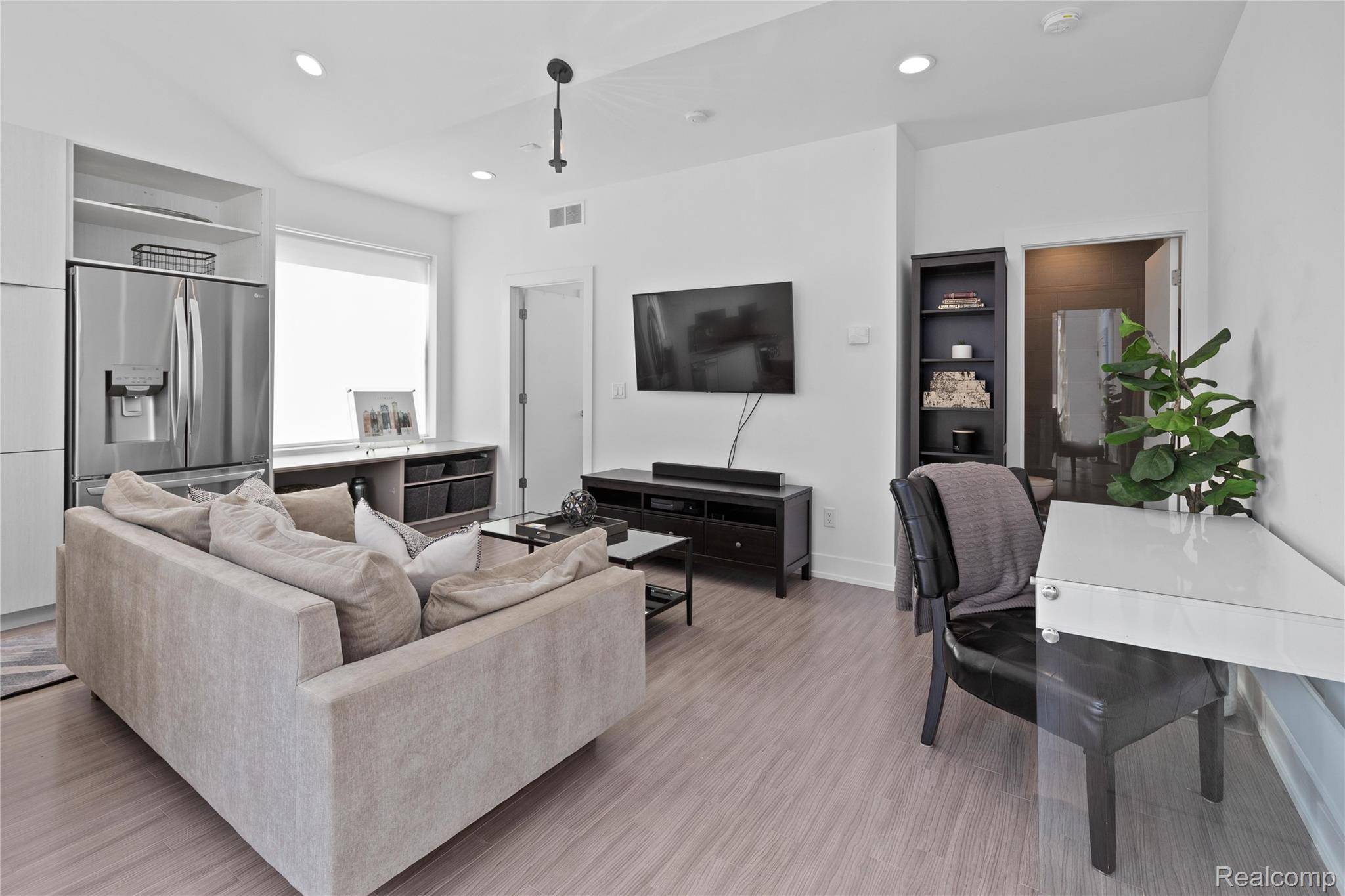 2820 John R ST, Detroit, MI 48201