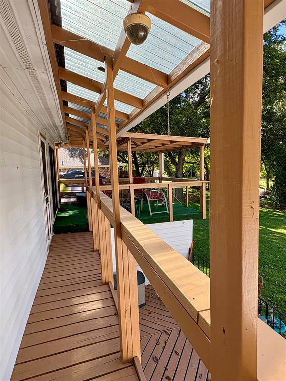 307 Lakewood Drive, Waxahachie, TX 75165