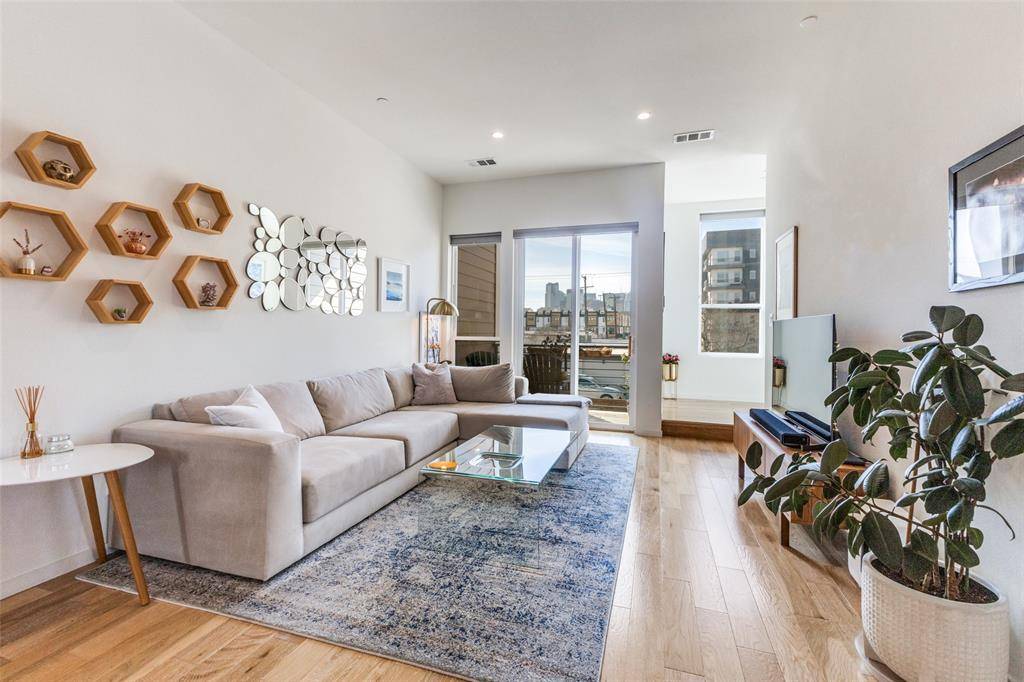 3812 San Jacinto Street #201, Dallas, TX 75204