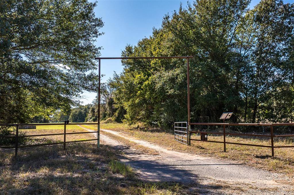 18971 US Highway 287 N, Tennessee Colony, TX 75861
