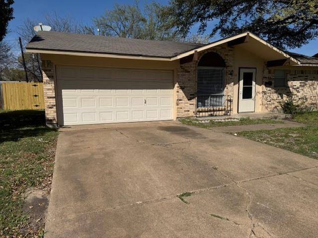 1110 SHADYGLEN Circle, Richardson, TX 75081