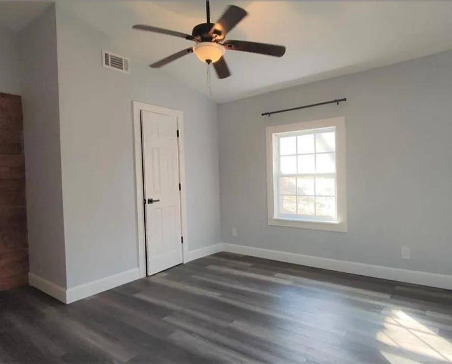 180 Ripple Creek Drive, Coldspring, TX 77331